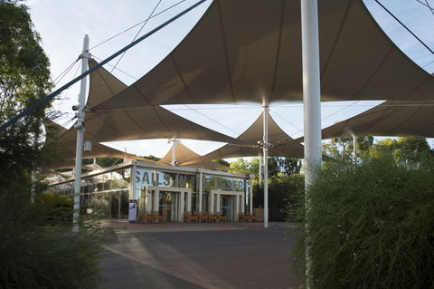 Sails In The Desert Hotel - Australia Accommodation 1
