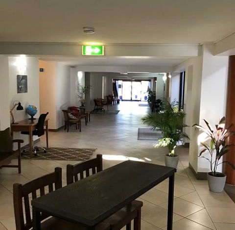 Ayr Traveller's Motel - Australia Accommodation 2
