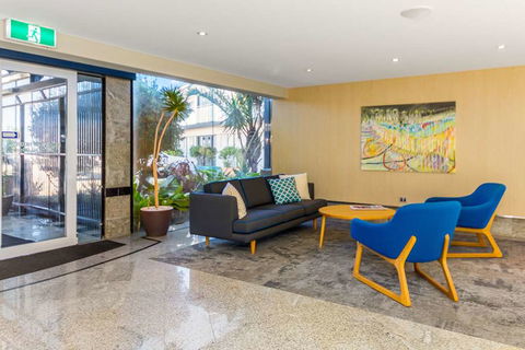 Quality Hotel Lighthouse - Australia Accommodation 3