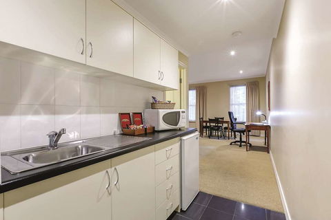 Lake Inn Ballarat - Australia Accommodation 7