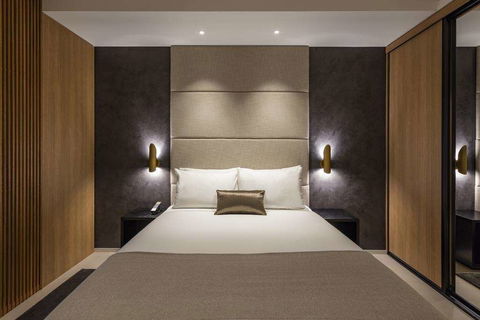 SKYE Suites Sydney - Australia Accommodation 1