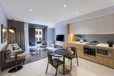 SKYE Suites Sydney - Australia Accommodation 6