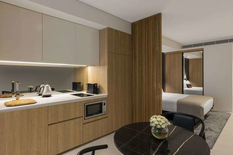 SKYE Suites Sydney - Australia Accommodation 7