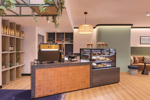 Travelodge Hurstville Sydney - Australia Accommodation 13