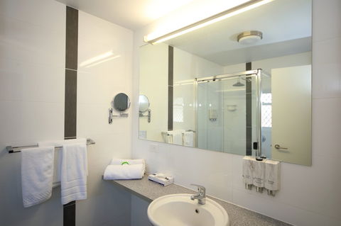 Route 66 Motor Inn - Australia Accommodation 10