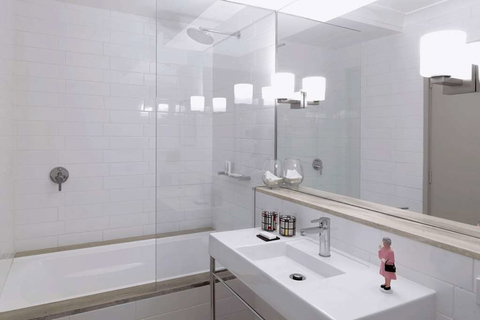 QT Canberra - Australia Accommodation 17