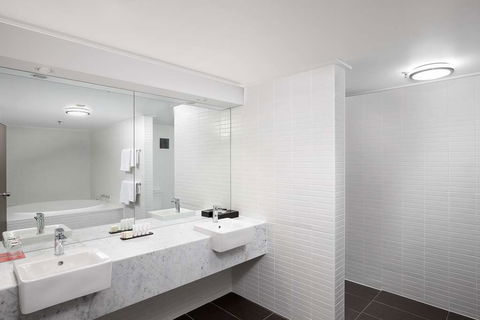 Rydges Capital Hill - Australia Accommodation 15