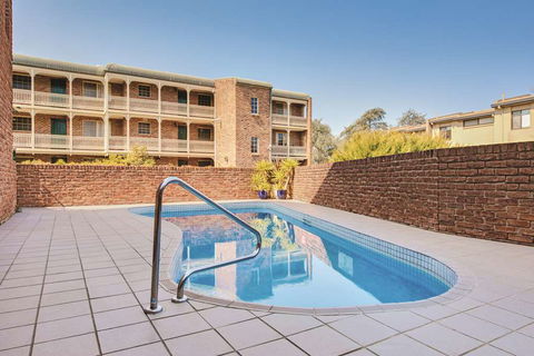 Adina Serviced Apts Canberra Kingston - Australia Accommodation 11