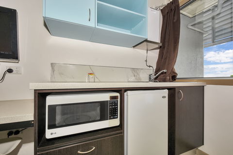 Vitina Studio Motel - Australia Accommodation 10