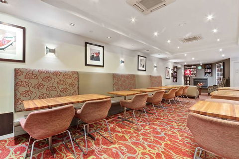 Alto Hotel On Bourke - Australia Accommodation 2