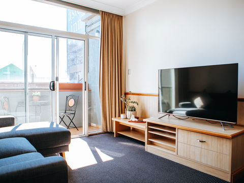 Astor Inn - Australia Accommodation 1