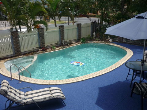 Lantern Motor Inn - Australia Accommodation 2