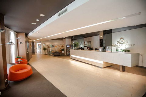 Royal Pacific Hotel - Australia Accommodation 2