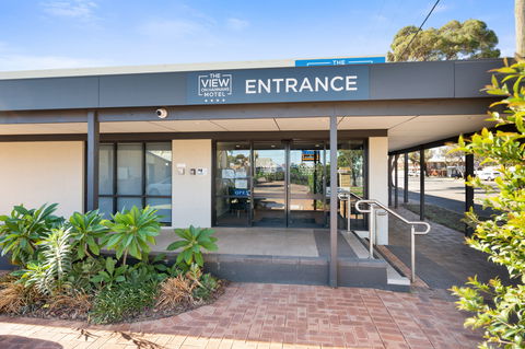 The View On Hannans - Australia Accommodation 0