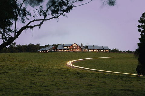 Spicers Peak Lodge - Australia Accommodation 1