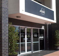 Abode Tuggeranong - Australia Accommodation