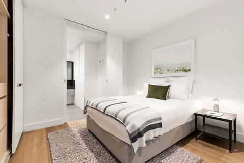 Tyrian Serviced Apts Albert Park Lane - Australia Accommodation 0