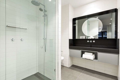 Tyrian Serviced Apts Albert Park Lane - Australia Accommodation 1