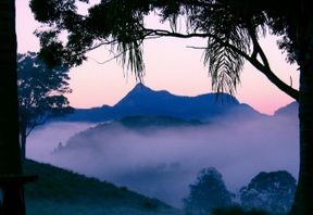 Hillcrest Mountain View Retreat - Australia Accommodation 1