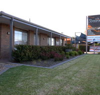 Pevensey Motor Lodge - Australia Accommodation