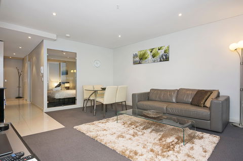 Astra Apartments Perth - Australia Accommodation 6