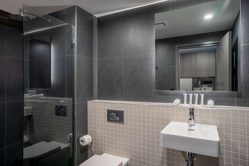 Amaroo ACT Australia Accommodation