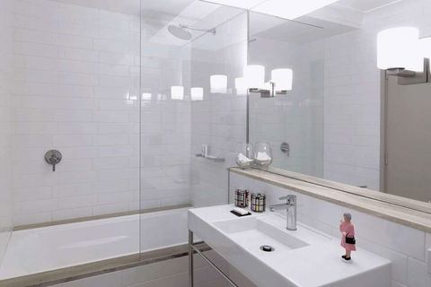 QT Canberra - Australia Accommodation 17