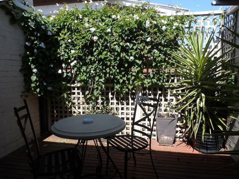 Admiralty Inn - Australia Accommodation 1
