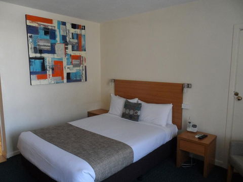 Admiralty Inn - Australia Accommodation 5