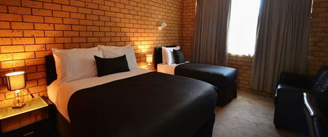 Avondel Motor Inn - Australia Accommodation 0