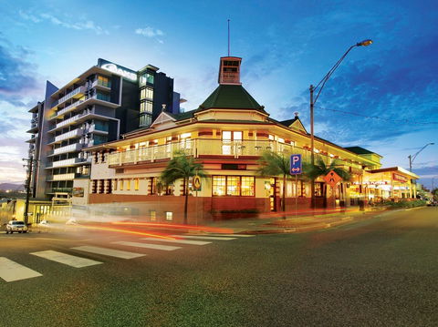 Oaks Grand Gladstone - Australia Accommodation 0