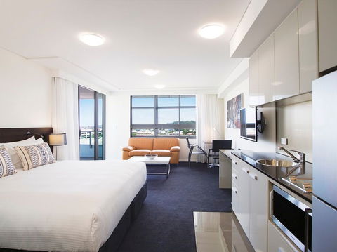 Oaks Grand Gladstone - Australia Accommodation 1