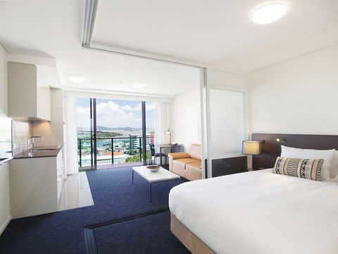 Oaks Grand Gladstone - Australia Accommodation 4