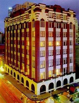 Royal Albert Hotel - Australia Accommodation 0