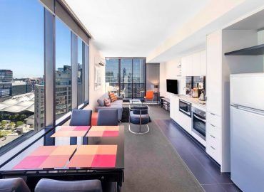 Aura On Flinders - Australia Accommodation 2