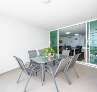 Lanai Riverside Apartments - Australia Accommodation