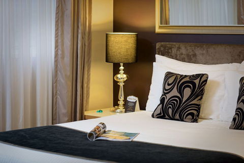 Treasury On Collins Hotel - Australia Accommodation 2