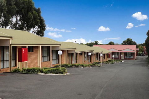 Victoria Lodge Motor Inn & Serviced Apts - Australia Accommodation 0