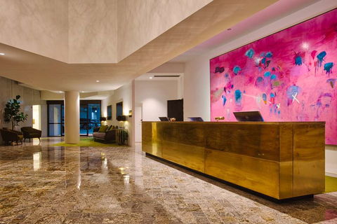 Eatons Hill Hotel - Australia Accommodation 1