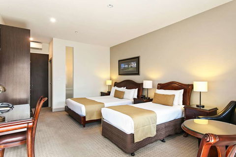 Quality Inn Heritage On Lydiard - Australia Accommodation 0