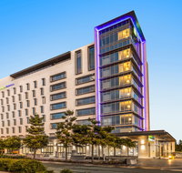 Holiday Inn Express/Stes Sunshine Coast - Australia Accommodation