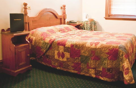 O'Malleys Hotel - Australia Accommodation 1