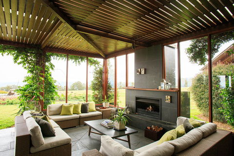 Spicers Peak Lodge - Australia Accommodation 17