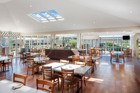 Crowne Plaza Hawkesbury Valley - Australia Accommodation 11
