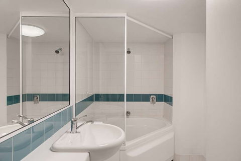 Adina Serviced Apartments James Court - Australia Accommodation 11