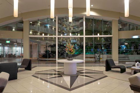 DoubleTree By Hilton Cairns - Australia Accommodation 5