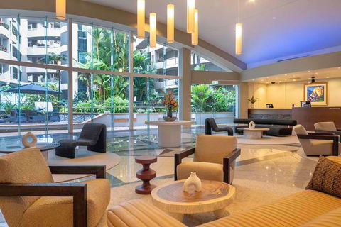 DoubleTree By Hilton Cairns - Australia Accommodation 6