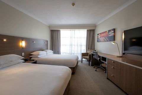 DoubleTree By Hilton Cairns - Australia Accommodation 7