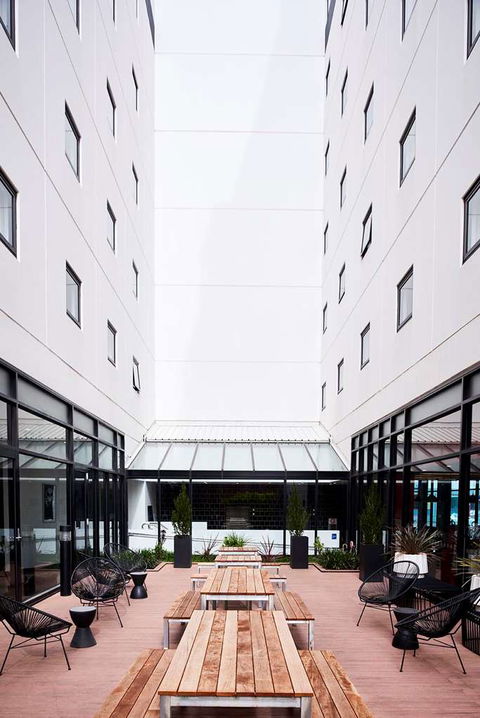 Essence Hotel Carlton - Australia Accommodation 0