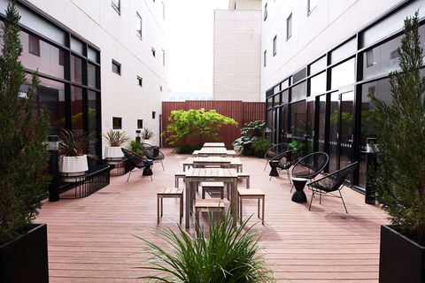 Essence Hotel Carlton - Australia Accommodation 1